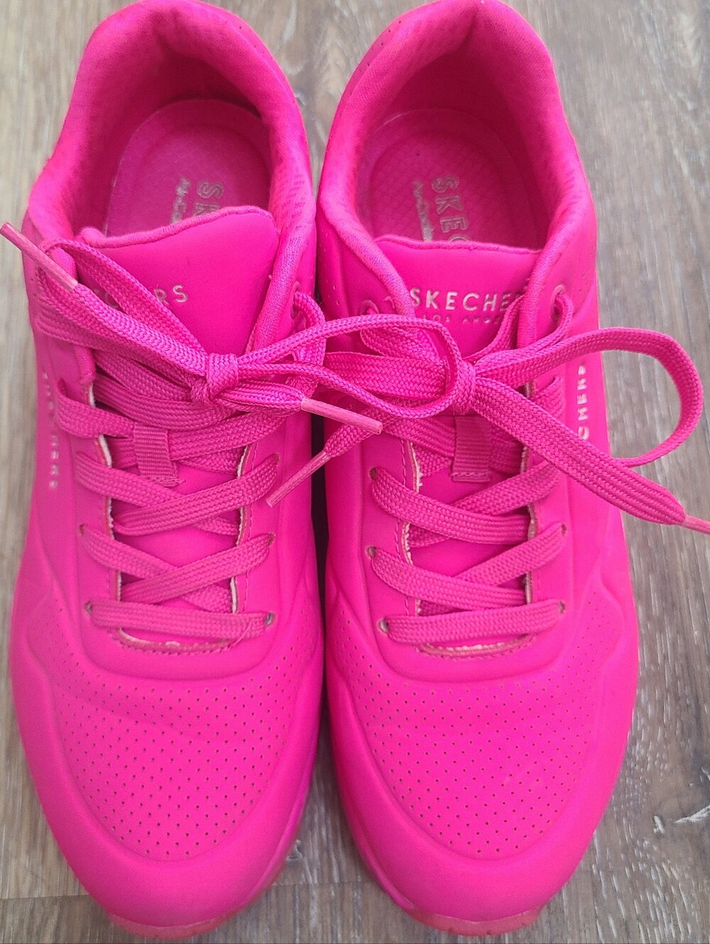 Skechers Hot Pink Memory Foam Sneakers Size 8